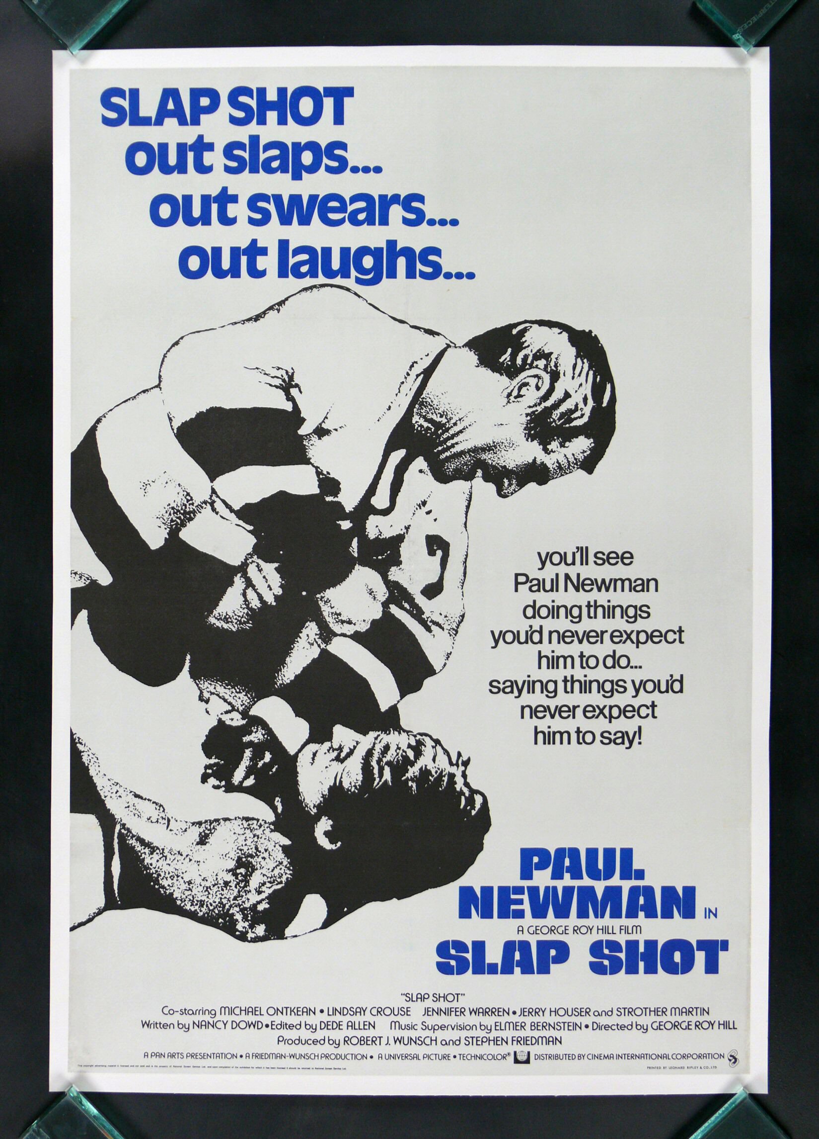 S n a p. Slapshot 1977 Постер. Удар по воротам (1977) Постер. Плакат с пощечиной.